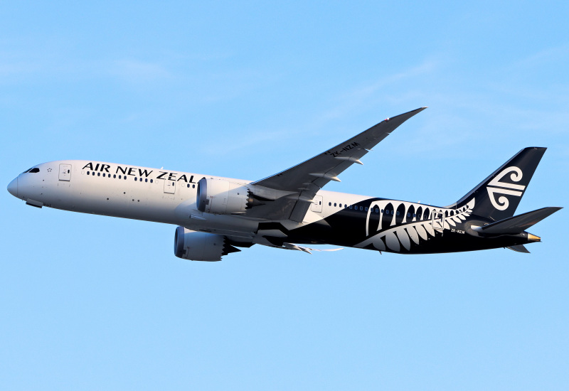Photo of ZK-NZM - Air New Zealand Boeing 787-9 at HKG on AeroXplorer Aviation Database