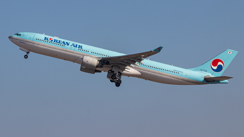 Photo of HL7709 - Korean Air A330-323 at ICN on AeroXplorer Aviation Database