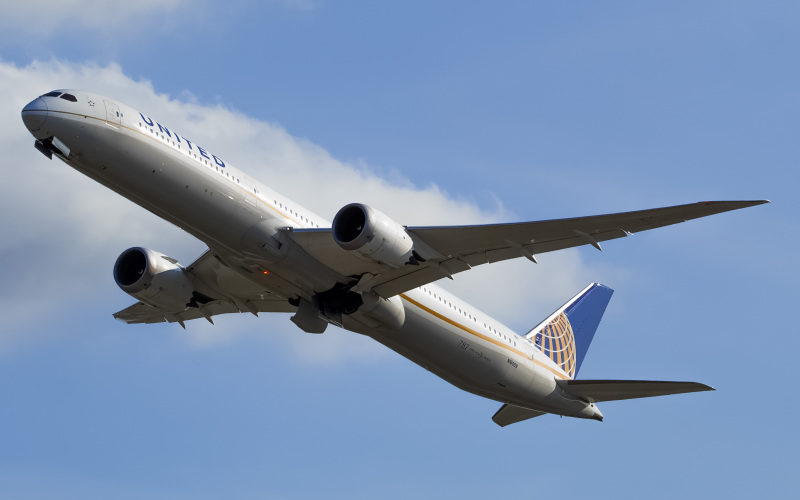 Photo of N16009 - United Airlines Boeing 787-10 at EWR on AeroXplorer Aviation Database