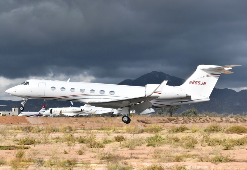 Photo of N665JN - PRIVATE Gulfstream G550 at CSL on AeroXplorer Aviation Database