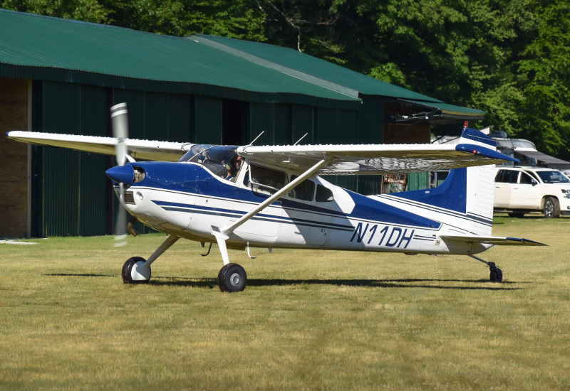 Photo of N11DH - PRIVATE Cessna 180 at 8MA4 on AeroXplorer Aviation Database
