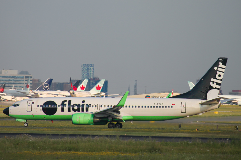 Photo of C-FFLC - Flair Airlines Boeing 737-800 at YYZ on AeroXplorer Aviation Database