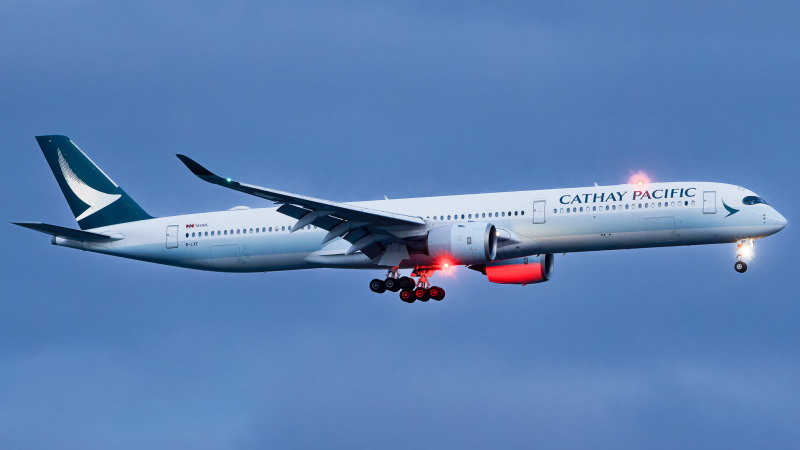 Photo of B-LXF - Cathay Pacific Airbus A350-1000 at JFK on AeroXplorer Aviation Database