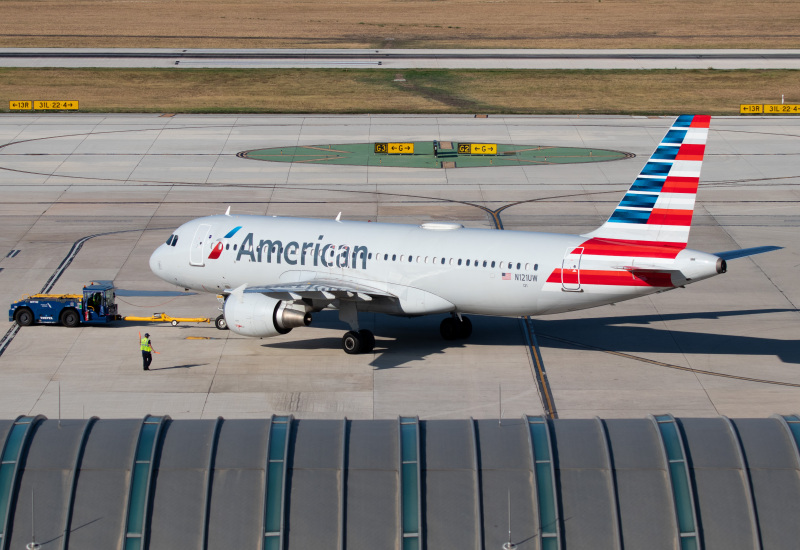 Photo of N121UW - American Airlines Airbus A320 at SAT on AeroXplorer Aviation Database
