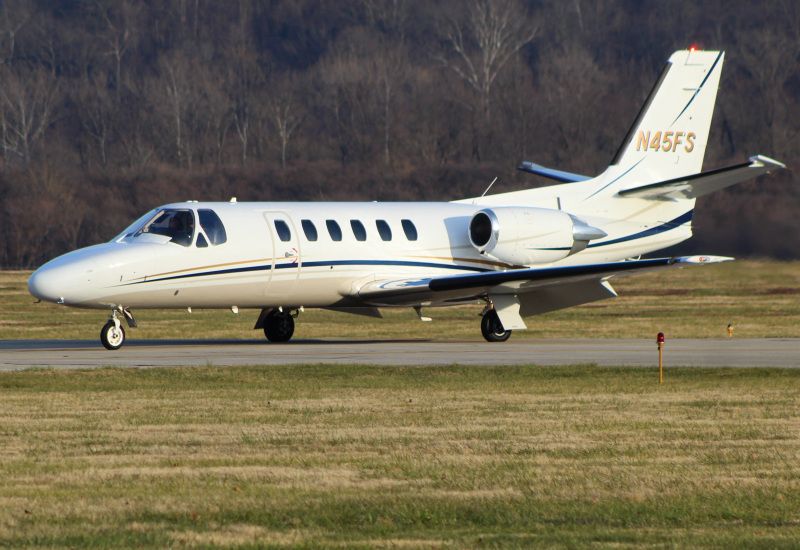 Photo of N45FS - PRIVATE Cessna Citation 550 at LUK on AeroXplorer Aviation Database