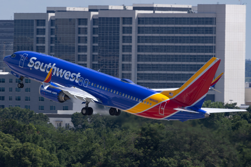 Photo of N8920Q - Southwest Airlines Boeing 737 MAX 8 at DAL on AeroXplorer Aviation Database