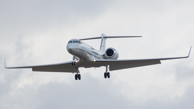 Photo of N1HC - PRIVATE Gulfstream G550 at CMH on AeroXplorer Aviation Database
