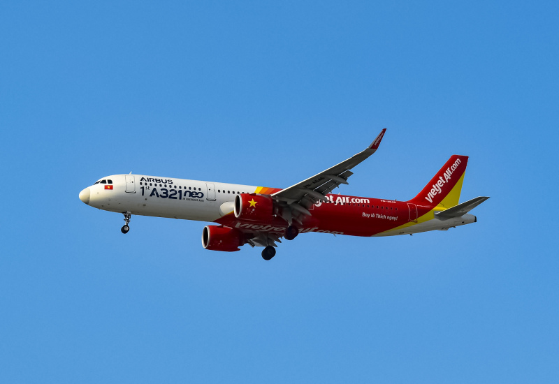 Photo of VN-A646 - VietJet Air Airbus A321NEO at SGN on AeroXplorer Aviation Database