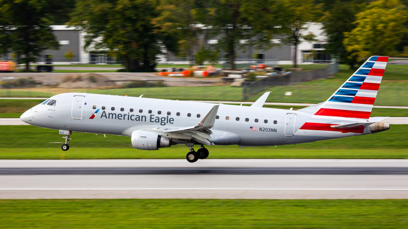 Photo of N203NN - American Eagle Embraer E170 at CMH on AeroXplorer Aviation Database