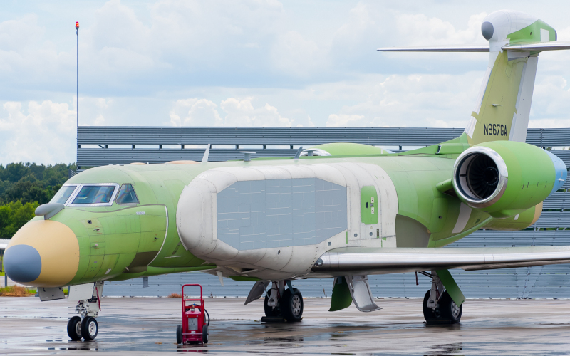 Photo of N967GA - Gulfstream Aerospace Gulfstream G550 CAEW at SAV on AeroXplorer Aviation Database