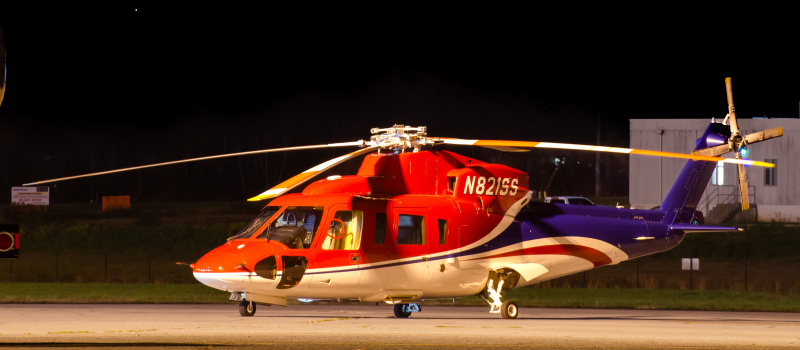 Photo of N821SS - PRIVATE Sikorsky S-76 at ACY on AeroXplorer Aviation Database