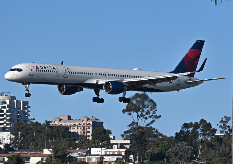 Photo of N596NW - Delta Airlines Boeing 757-300 at SAN on AeroXplorer Aviation Database