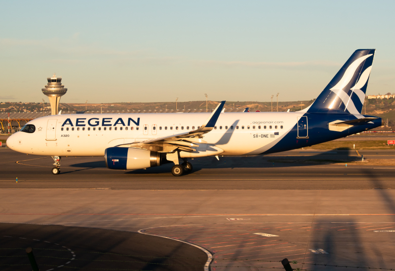 Photo of SX-DNE - Aegean Airlines Airbus A320 at MAD on AeroXplorer Aviation Database