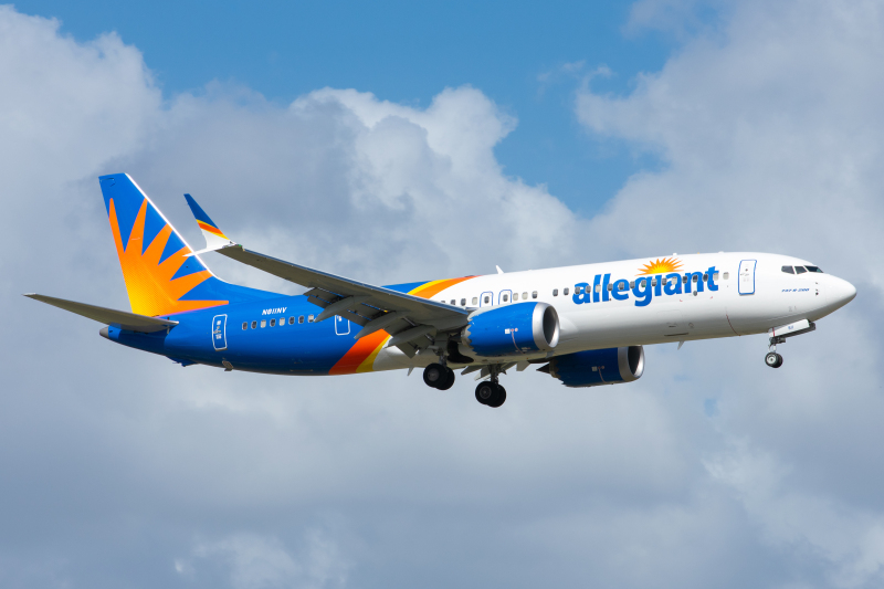 Photo of N811NV - Allegiant  Boeing 737 MAX 8 at SFB on AeroXplorer Aviation Database