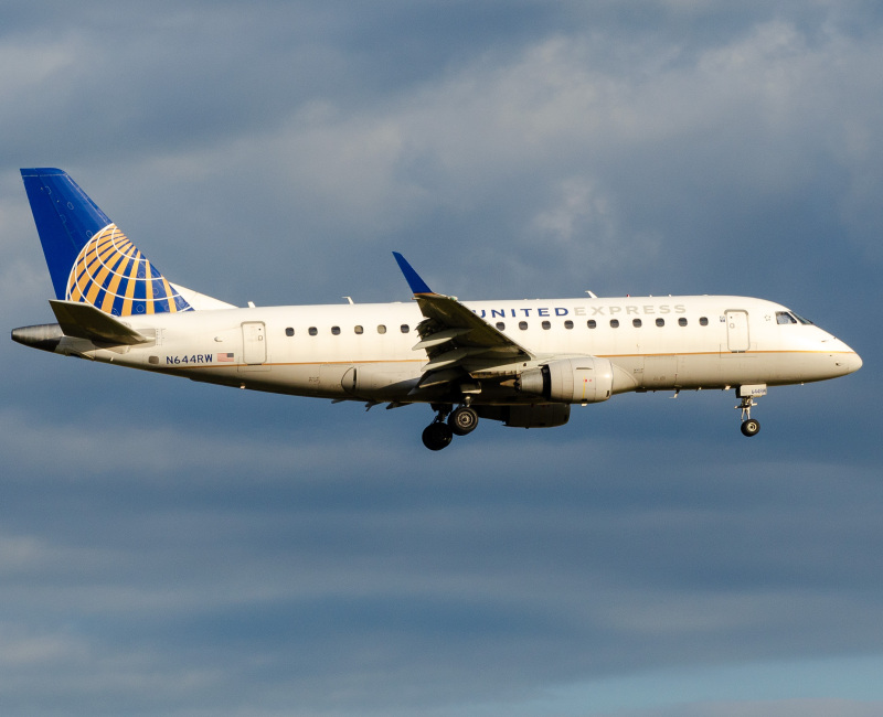 Photo of N644RW - United Express Embraer E170 at EWR on AeroXplorer Aviation Database