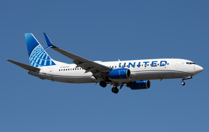 Photo of N14249 - United Airlines Boeing 737-800 at EWR on AeroXplorer Aviation Database