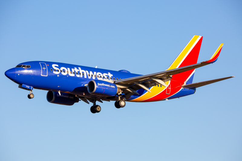 Photo of N7720F - Southwest Airlines Boeing 737-700 at BWI on AeroXplorer Aviation Database