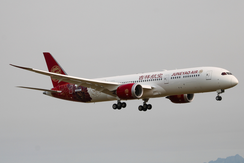 Photo of N5505V - Juneyao Airlines Boeing 787-9 at PAE on AeroXplorer Aviation Database