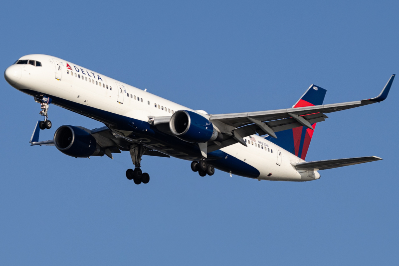 Photo of N823DX - Delta Airlines Boeing 757-200 at TPA on AeroXplorer Aviation Database