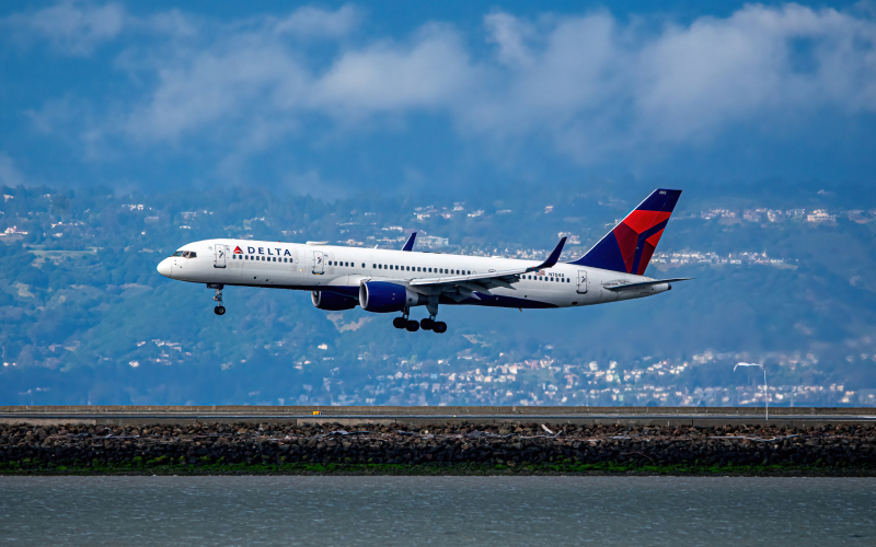 Photo of N704X - Delta Airlines Boeing 757-200 at SFO on AeroXplorer Aviation Database