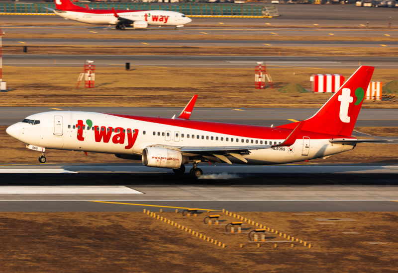 Photo of HL8069 - T'way Air Boeing 737-800 at ICN on AeroXplorer Aviation Database