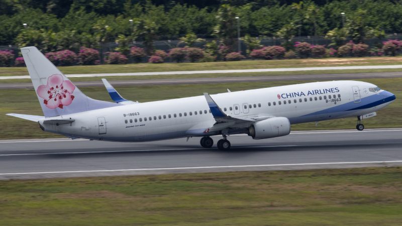 Photo of B-18663 - China Airlines Boeing 737-800 at SIN on AeroXplorer Aviation Database