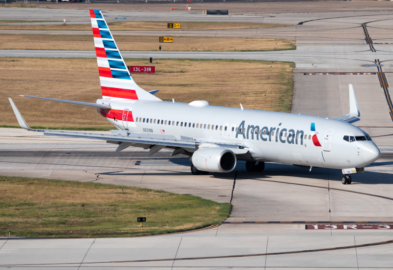 Photo of N831NN - American Airlines Boeing 737-800 at SAT on AeroXplorer Aviation Database