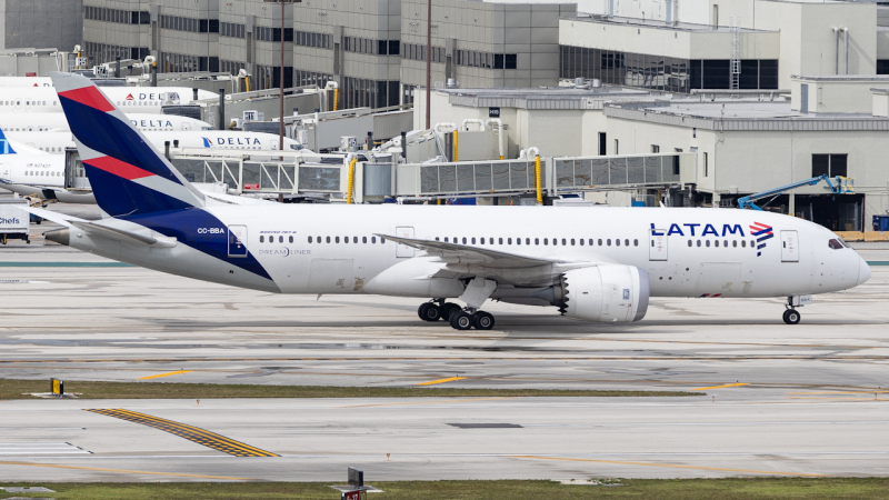 Photo of CC-BBA - LATAM Boeing 787-8 at MIA on AeroXplorer Aviation Database