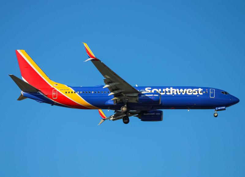 Photo of N8317M - Southwest Airlines Boeing 737-800 at BWI on AeroXplorer Aviation Database