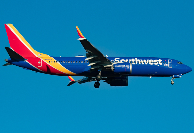 Photo of N8824Q - Southwest Airlines Boeing 737 MAX 8 at RSW on AeroXplorer Aviation Database