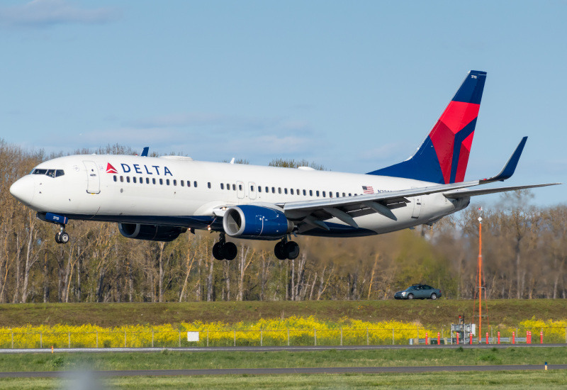 Photo of N371DA - Delta Airlines Boeing 737-800 at PDX on AeroXplorer Aviation Database