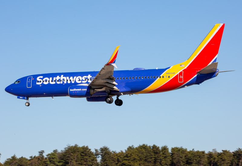 Photo of N8654B - Southwest Airlines Boeing 737-700 at BWI on AeroXplorer Aviation Database