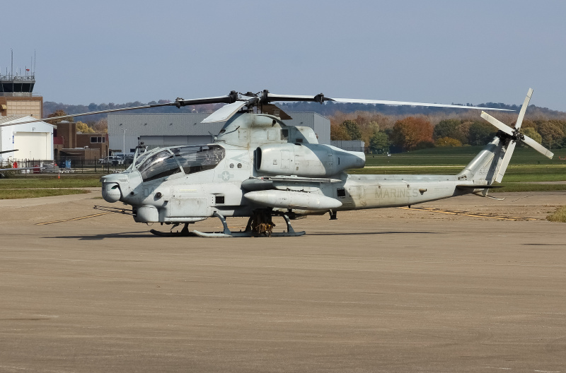 Photo of 169270 - USMC - United States Marine Corp Bell AH-1Z Viper at LUK on AeroXplorer Aviation Database