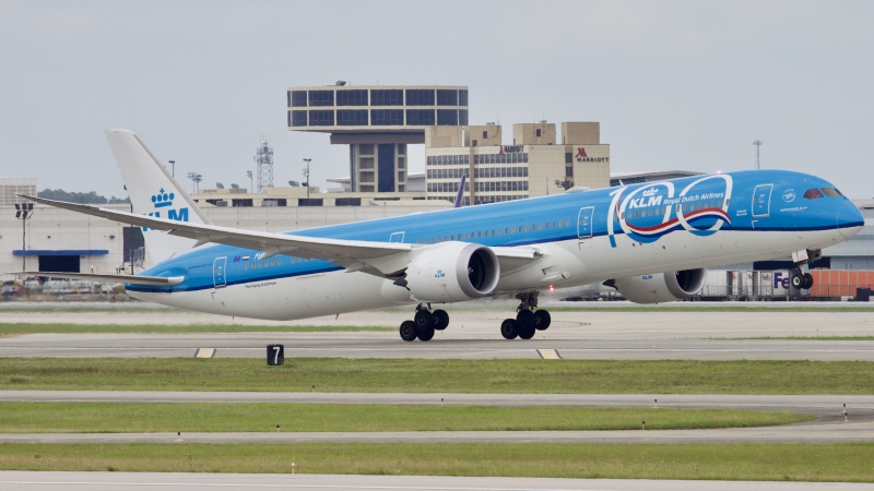 Photo of PH-BKA - KLM Boeing 787-10 at IAH on AeroXplorer Aviation Database