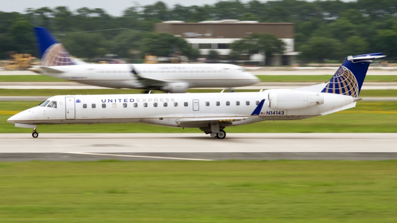 Photo of N14143 - United Express Embraer ERJ145 at IAH on AeroXplorer Aviation Database