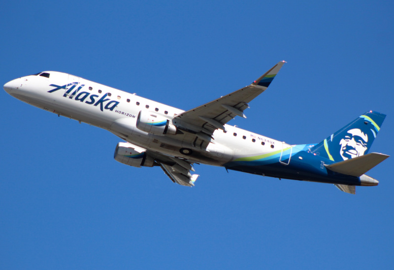 Photo of N634QX - Alaska Airlines Embraer E175 at PAE on AeroXplorer Aviation Database