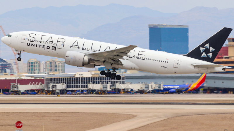 Photo of N77022 - United Airlines Boeing 777-200ER at LAS on AeroXplorer Aviation Database