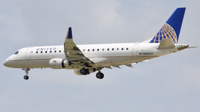 Photo of N88332 - United Express Embraer E175 at IAH on AeroXplorer Aviation Database