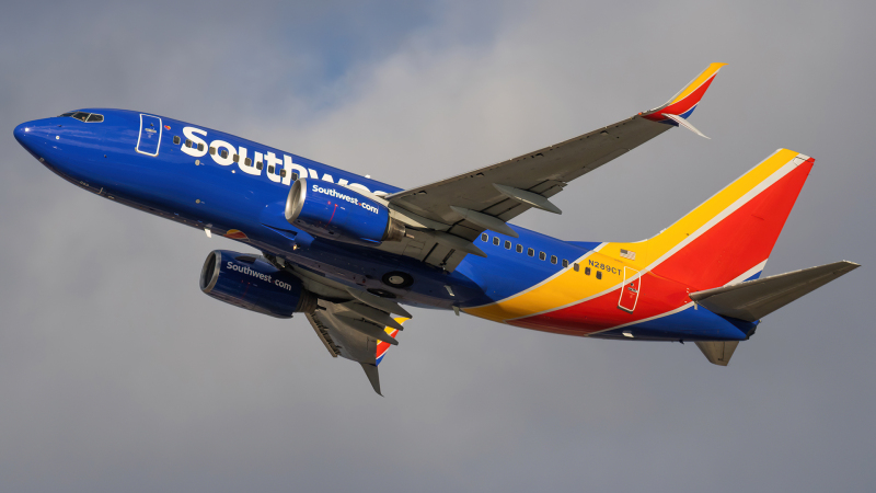 Photo of N289CT - Southwest Airlines Boeing 737-700 at BWI on AeroXplorer Aviation Database