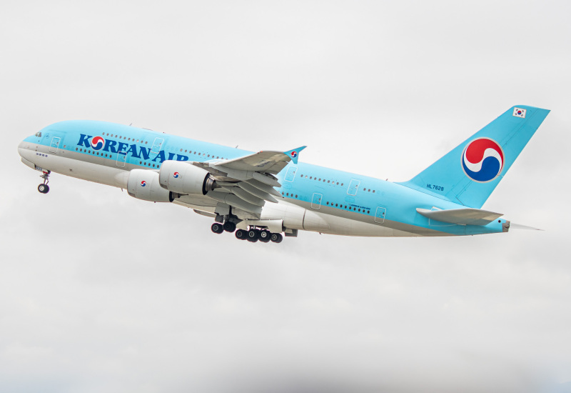 Photo of HL7628 - Korean Air Airbus A380-800 at LAX on AeroXplorer Aviation Database