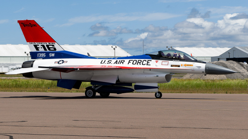 Photo of 91-0395 - USAF - United States Air Force General Dynamics F-16 Fighting Falcon at PIE on AeroXplorer Aviation Database