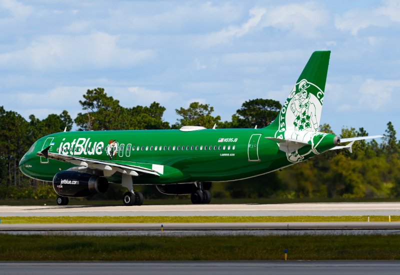 Photo of N595JB - JetBlue Airways Airbus A320 at MCO on AeroXplorer Aviation Database