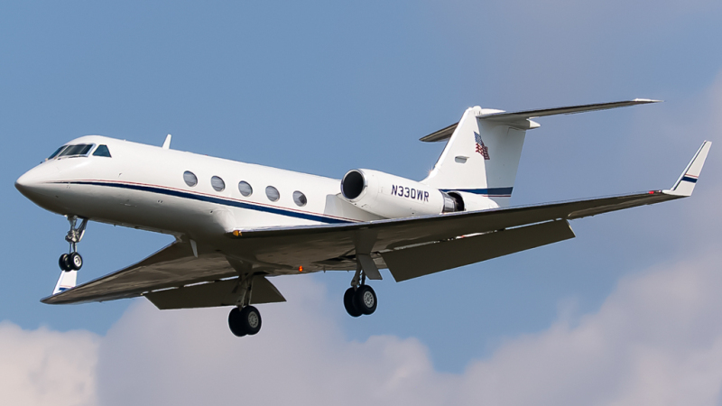 Photo of N330WR - PRIVATE Gulfstream III at SAV on AeroXplorer Aviation Database