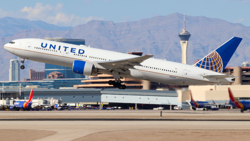 Photo of N222UA - United Airlines Boeing 777-200 at LAS on AeroXplorer Aviation Database