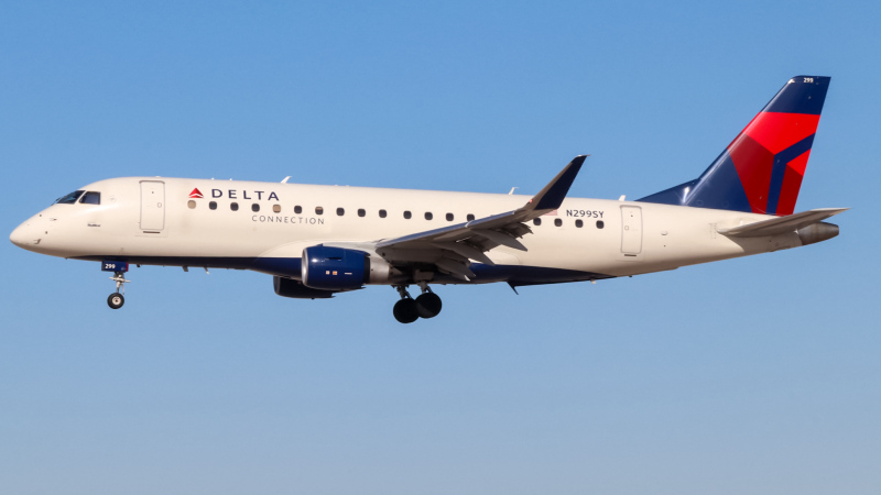 Photo of N299SY - Delta Connection Embraer E175 at LAS on AeroXplorer Aviation Database