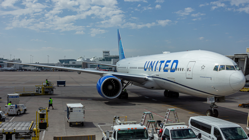 Photo of N69020 - United Airlines Boeing 777-200ER at DEN on AeroXplorer Aviation Database