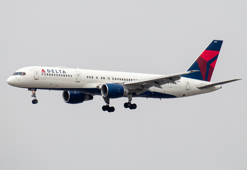 Photo of N663DN - Delta Airlines Boeing 757-200 at LAX on AeroXplorer Aviation Database