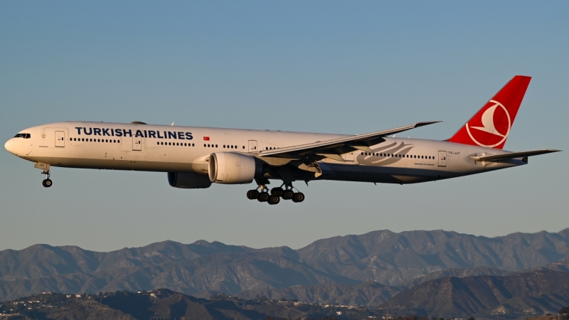 Photo of TC-JJT - Turkish Airlines Boeing 777-300ER at LAX on AeroXplorer Aviation Database