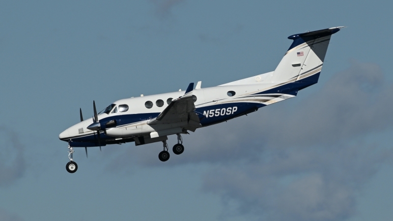 Photo of N550SP - PRIVATE Beechcraft King Air 200 at LAX on AeroXplorer Aviation Database