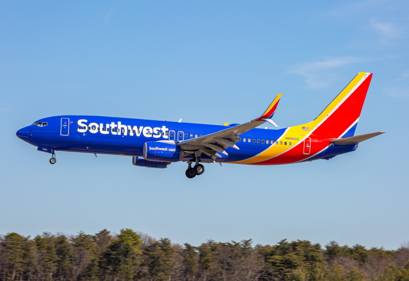 Photo of N8560Z - Southwest Airlines Boeing 737-800 at BWI on AeroXplorer Aviation Database